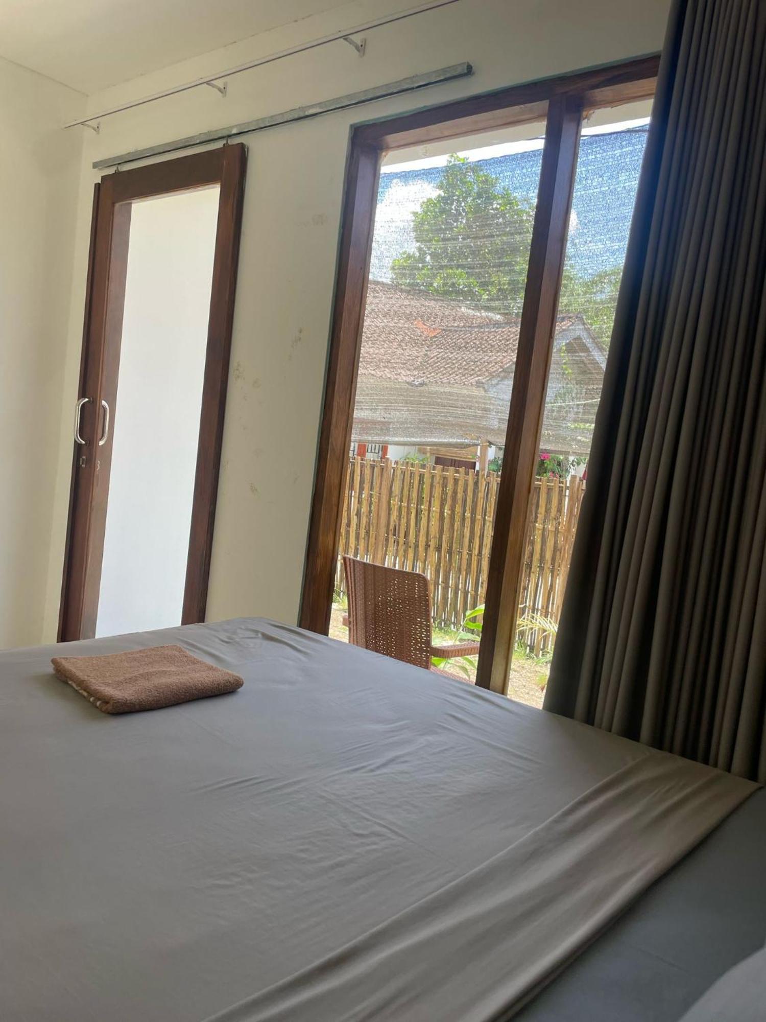 The Corner Homestay Kuta  Екстериор снимка