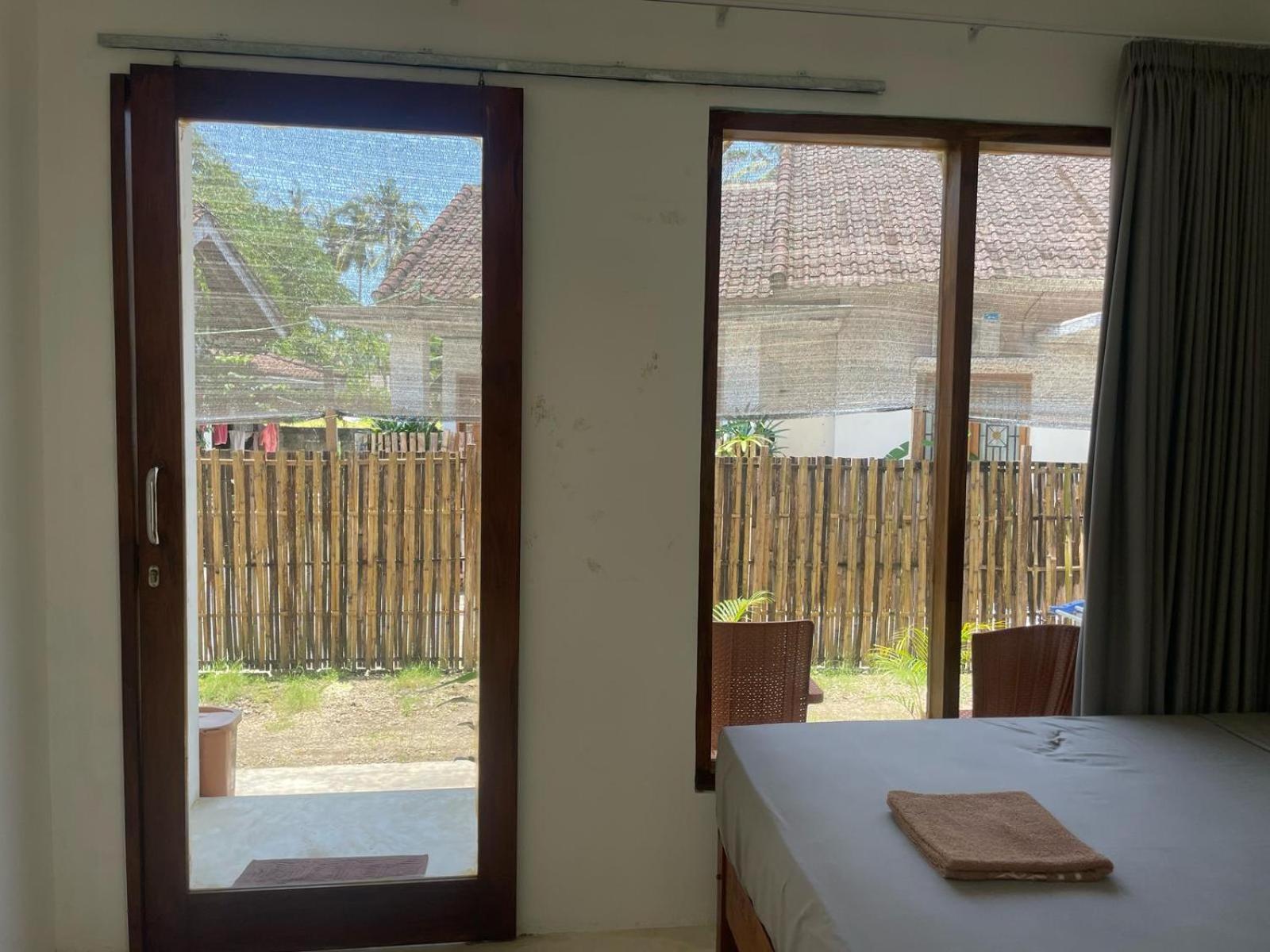 The Corner Homestay Kuta  Екстериор снимка